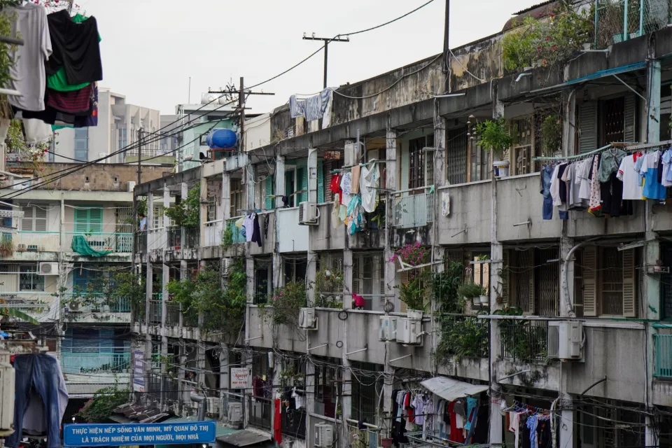 Bàn tư vấn khách hàng